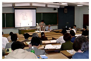 (青木人志会員報告)