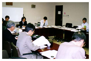 理事・監事会の議事の模様
